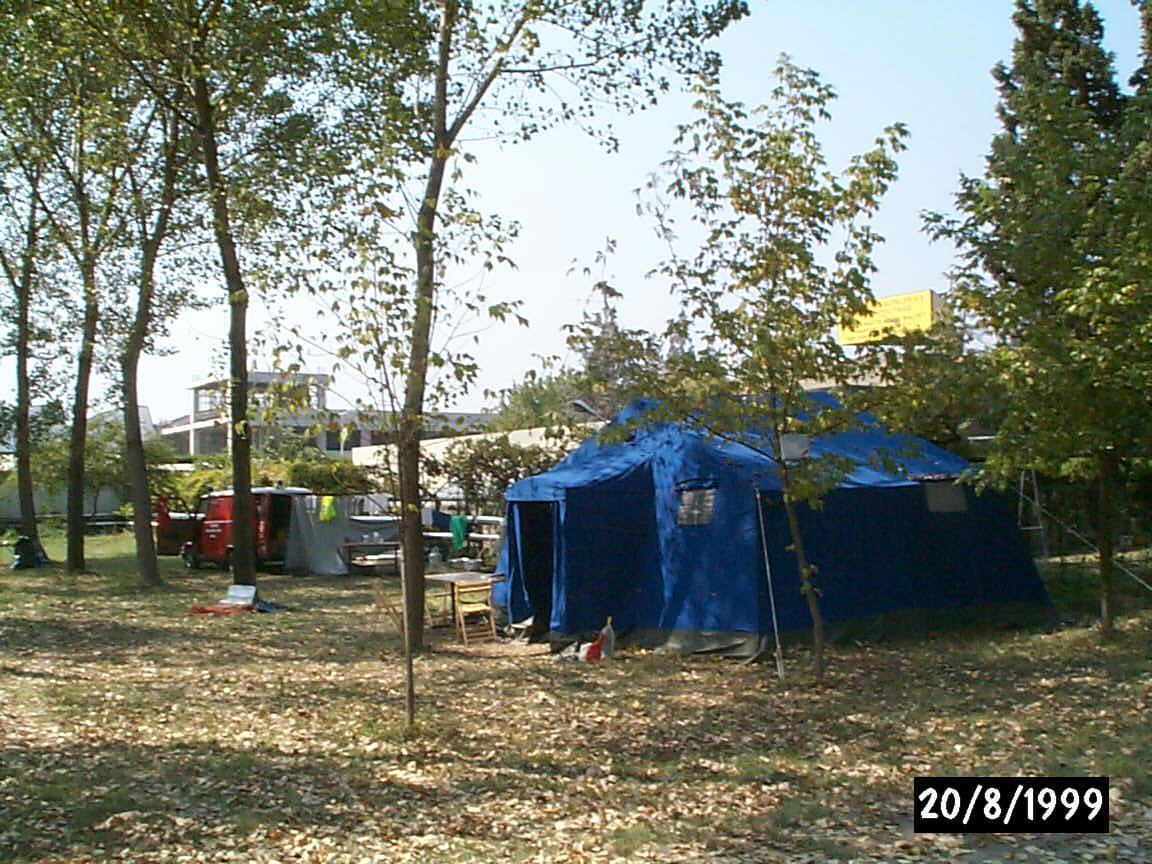 P0000265.jpg (249324 byte)
